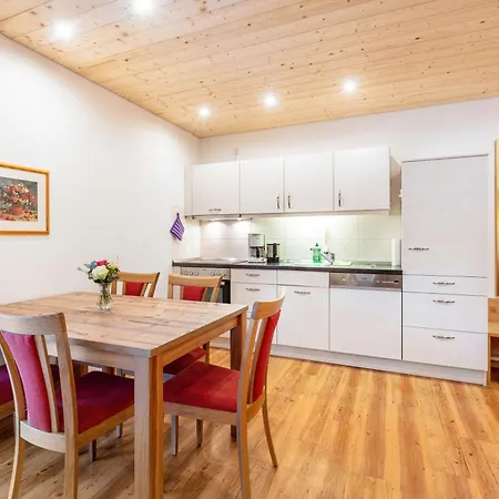 Gloecklehof 招待所 托特瑙