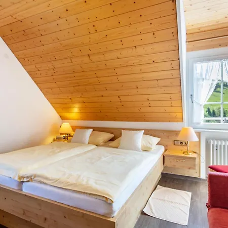 Gloecklehof 3*