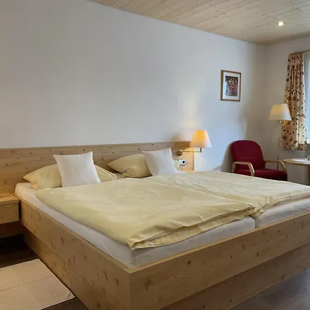 Gloecklehof 3*