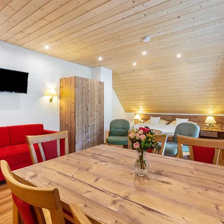 Gloecklehof 3* تودتناو