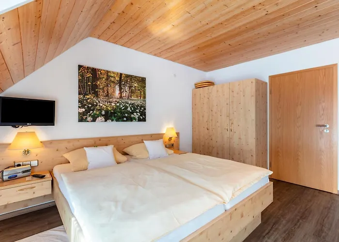 Gloecklehof 3* トートナウ