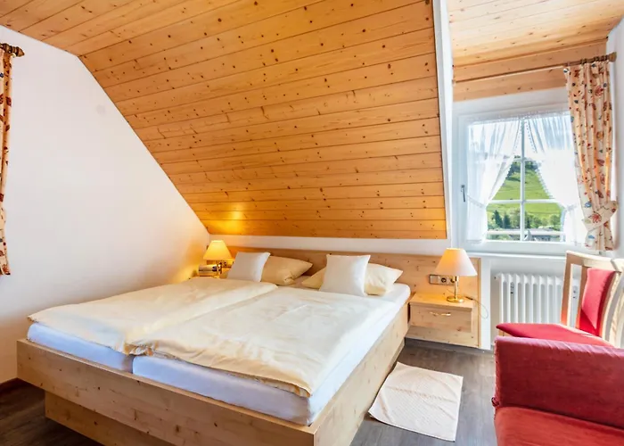 Gloecklehof トートナウ