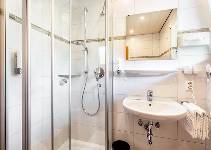 Gloecklehof ゲストハウス 3*