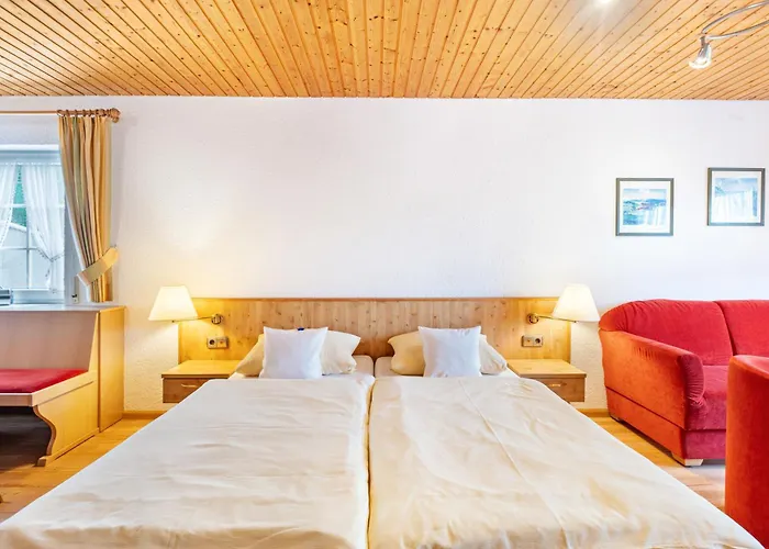 Gloecklehof ゲストハウス 3*